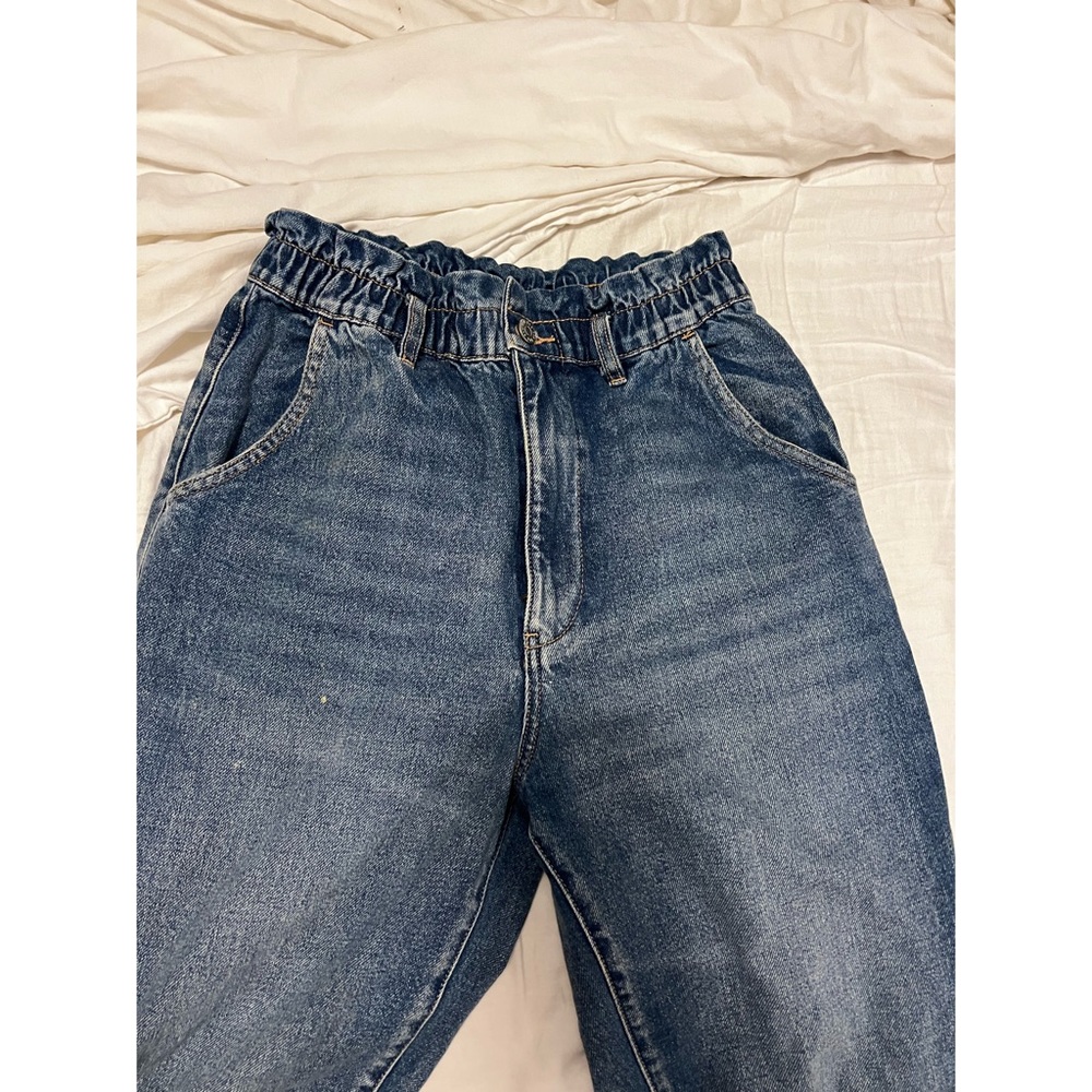 URBAN OUTFITTERS BDG PULL-ON MOM JEANS
